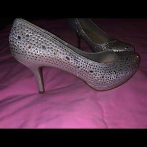 City Classified Comfort Heels